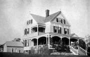 38BeachCarriageHouse